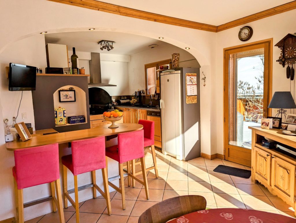 Kitchen area chalet alp